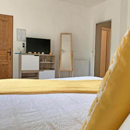 Les Tables Aux Vaches Raviege Hotel La Salvetat-sur-Agout Kültér fotó
