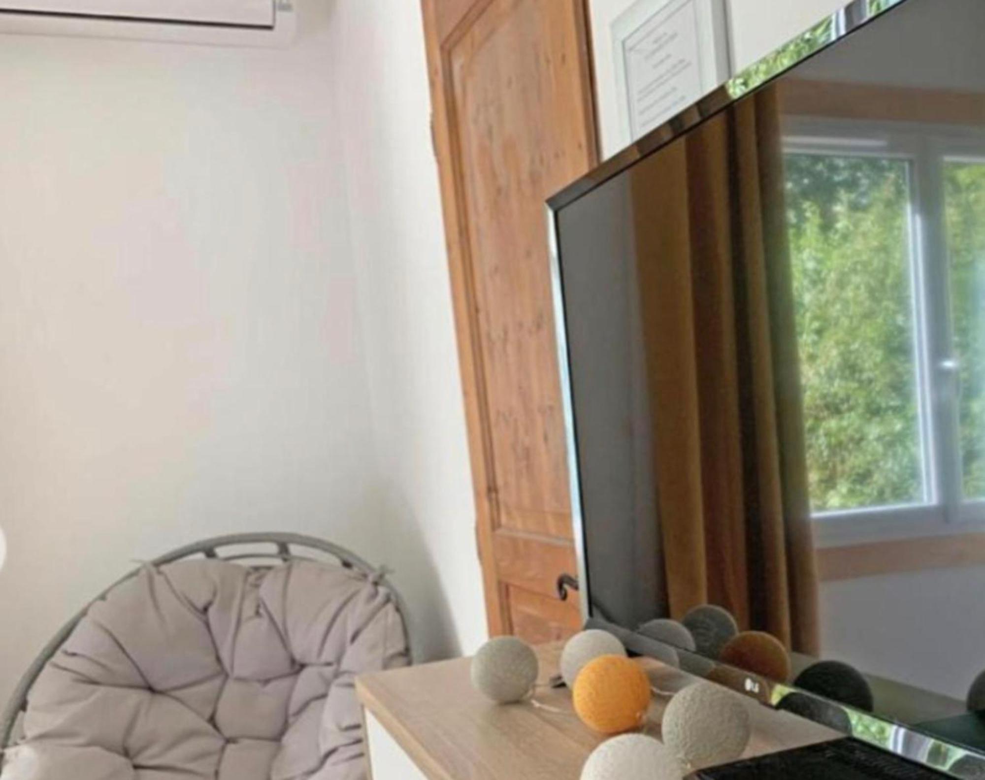 Les Tables Aux Vaches Raviege Hotel La Salvetat-sur-Agout Kültér fotó